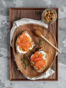 smoked salmon and cream cheese toast topping