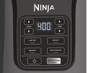 the ninja Af101 control panel is easy to use