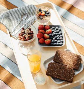 Seniors should use a tray to carry food - it reduces walking!